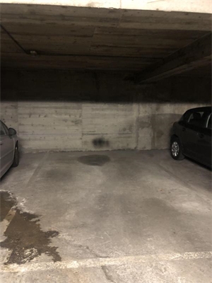 parking couvert à la location -   69006  LYON 6EME ARRONDISSEMENT, surface 0 m2 location parking couvert - UBI386802588
